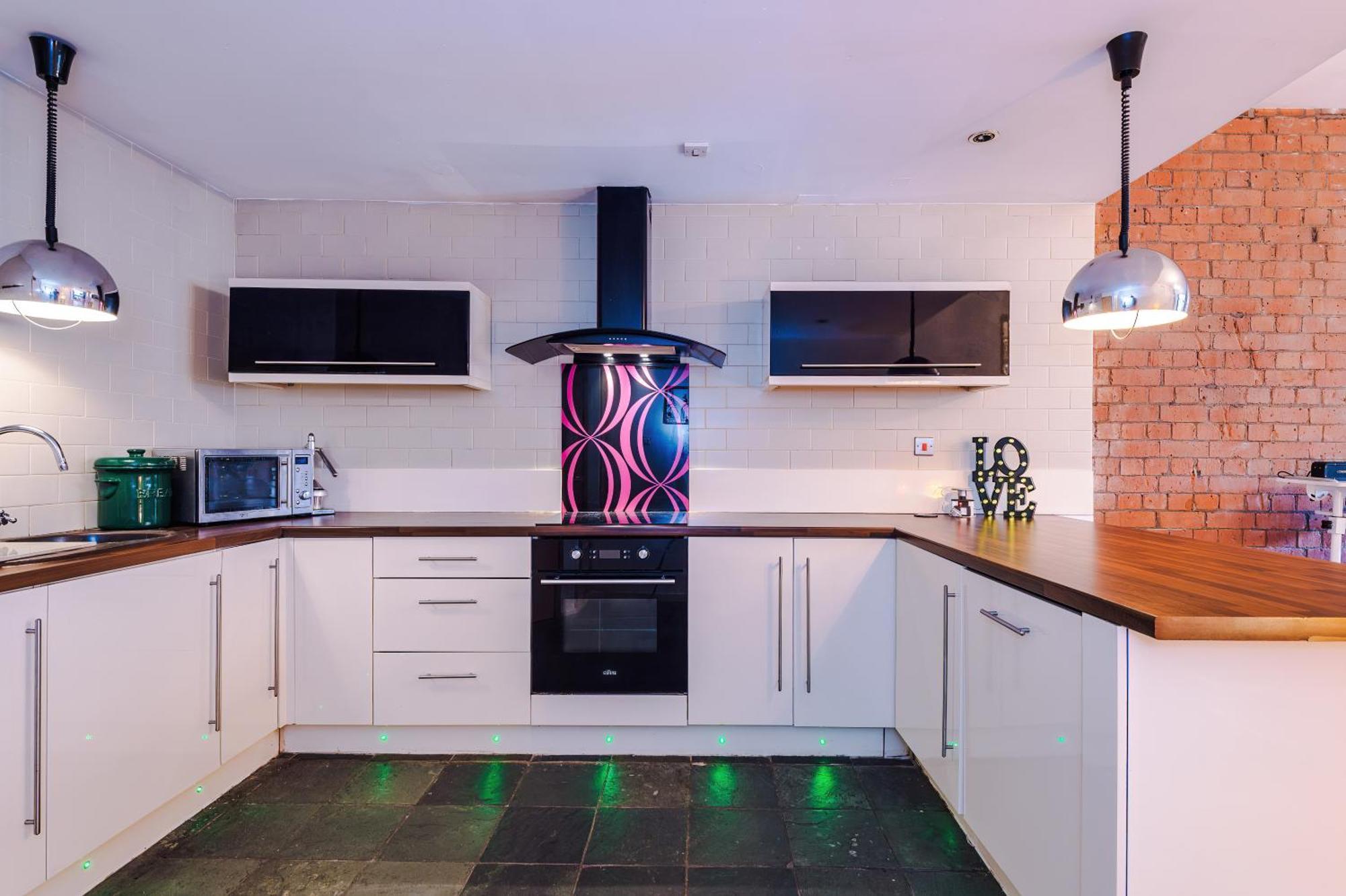 Central Northern Quarter Two Bedroom Apartment Manchester Exterior photo